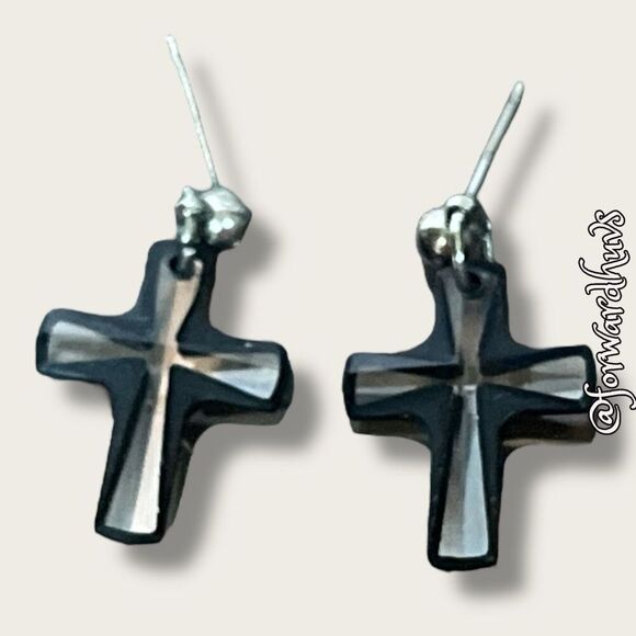 Cross-Shaped Glass Design Stud Dangle Earrings - Picture 7 of 8